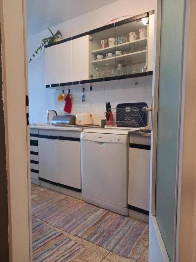 Apartment Jarun Comfort Zagreb Bagian luar foto